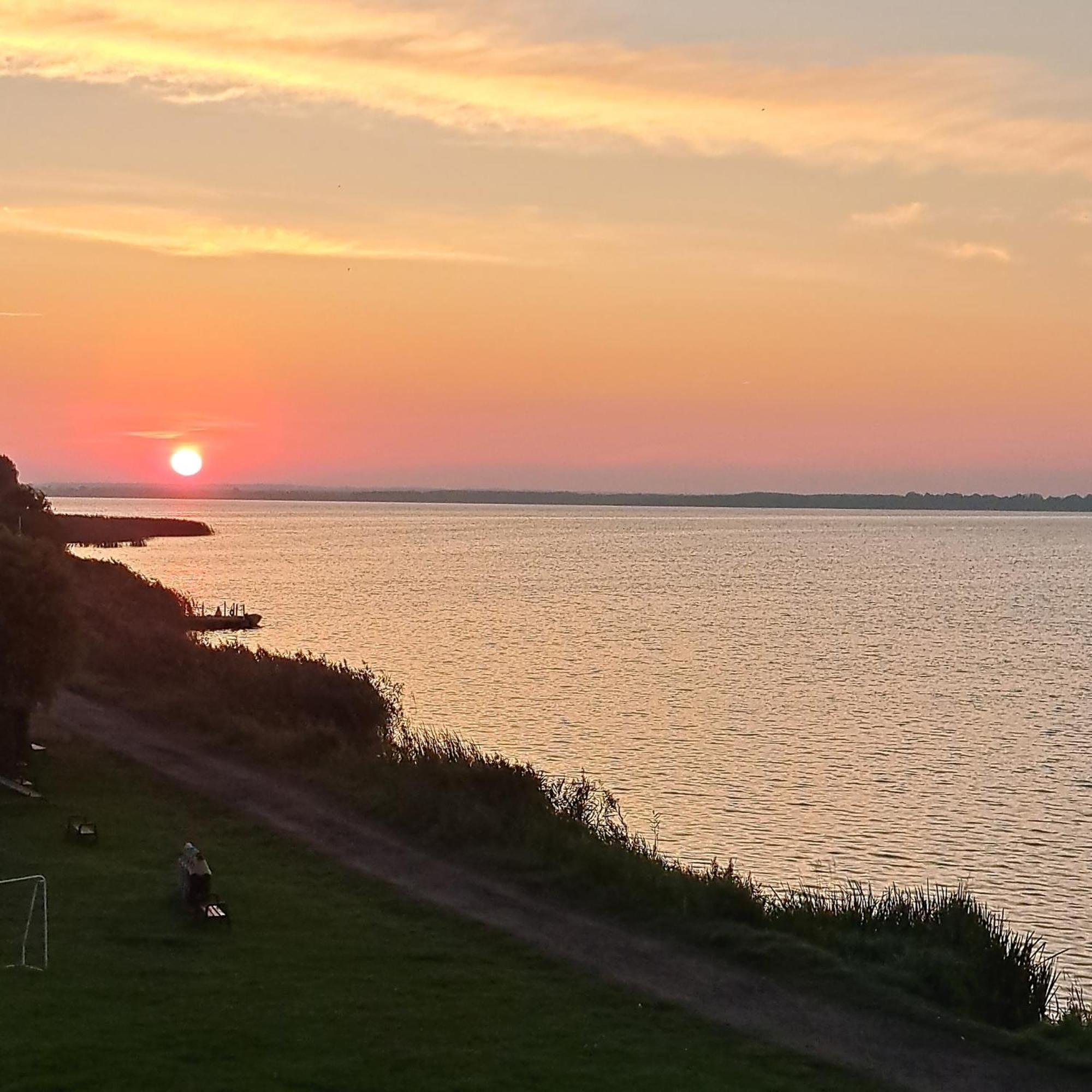 Solek Apartamenty I Pokoje Goscinne Mielno  Esterno foto
