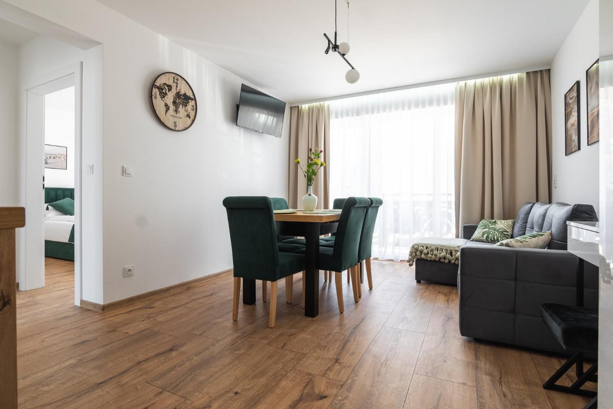 Solek Apartamenty I Pokoje Goscinne Mielno  Esterno foto