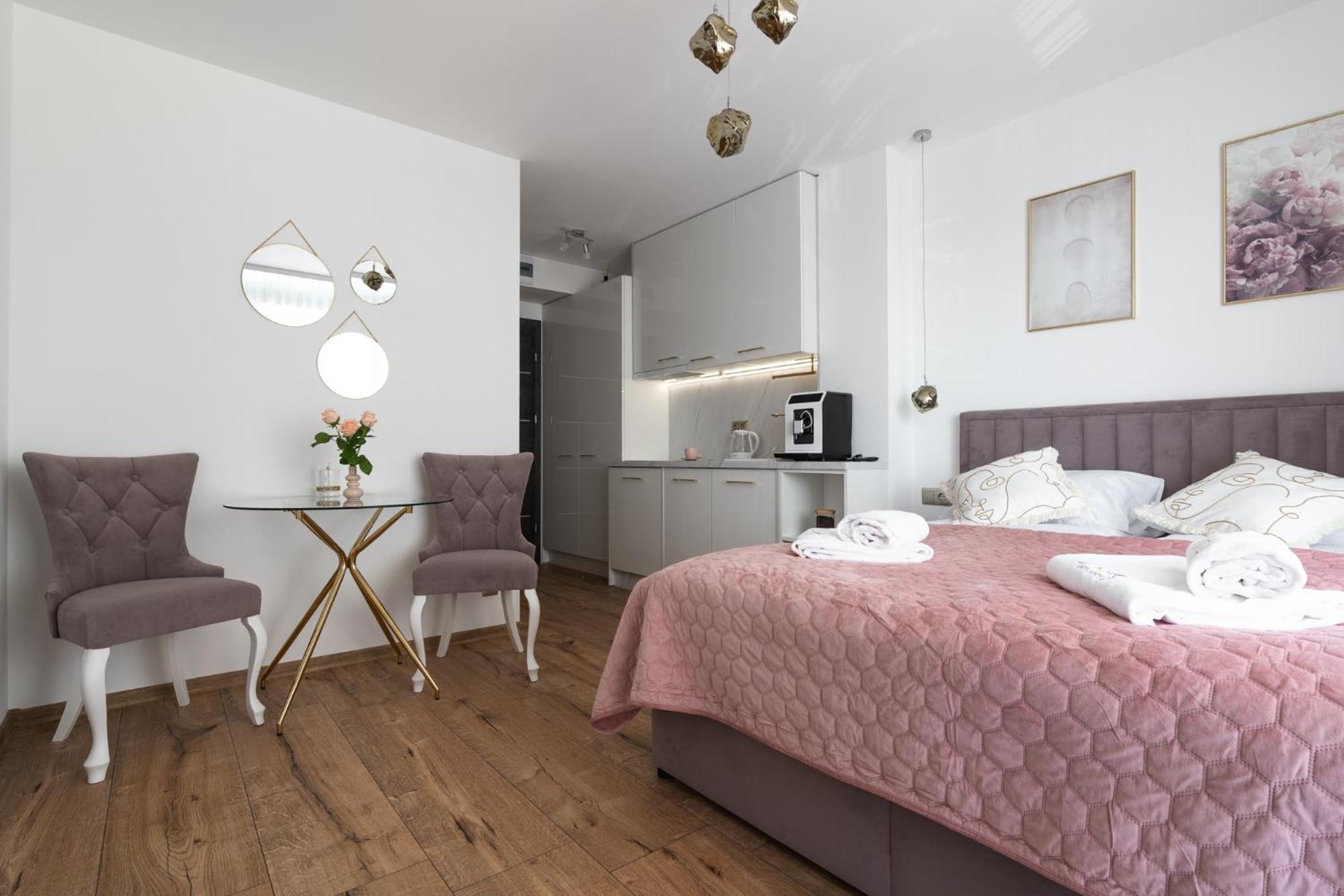 Solek Apartamenty I Pokoje Goscinne Mielno  Esterno foto